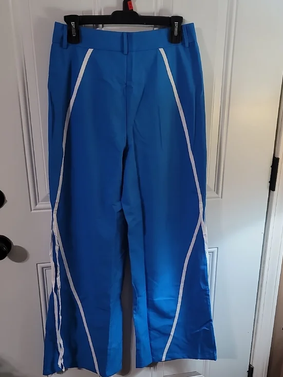 Women’s Blue Wide-Leg Pants with White Tie Detail - Picture 5 of 9